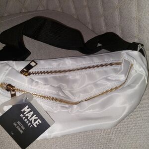 Make Market White and Gold Women's Belt Bag